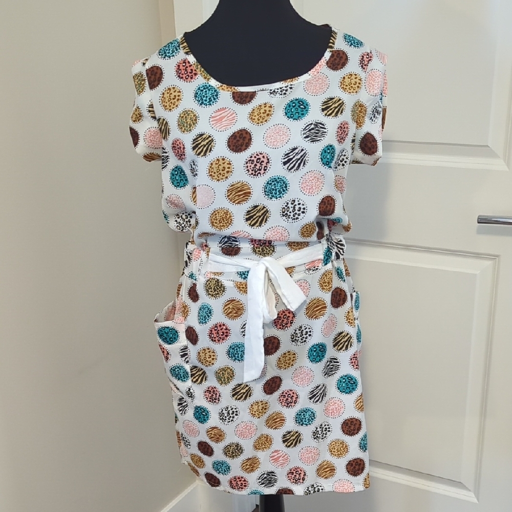 Sweet Girl | White With Colourful Animal Print Dress, Tie Waist, EUC, Large